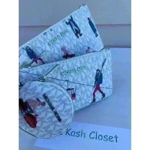 Michael Kors Wristlet MK Ski Print Jet Set Girl's Trio Wallet Set